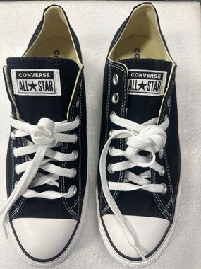 Converse  Black & White Low Top Sneakers